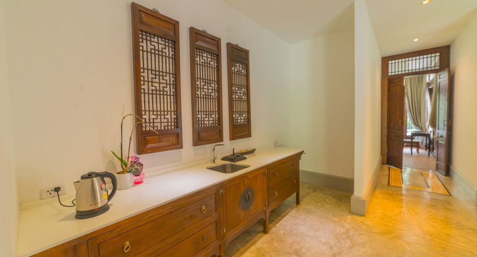 For rent and for sale 5 bedrooms villa in Thalang, Phuket