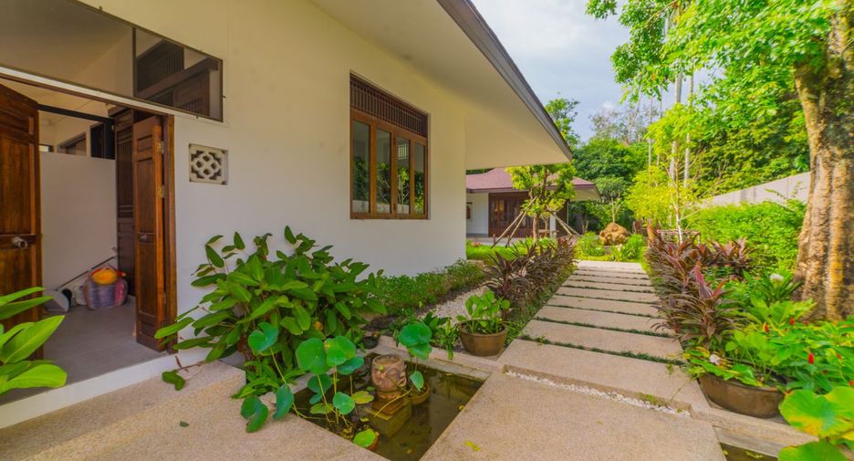 For rent and for sale 5 bedrooms villa in Thalang, Phuket
