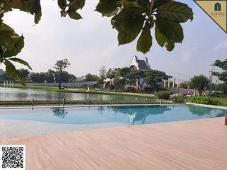 For rent and for sale 2 bed townhouse in Bang Sao Thong, Samut Prakan