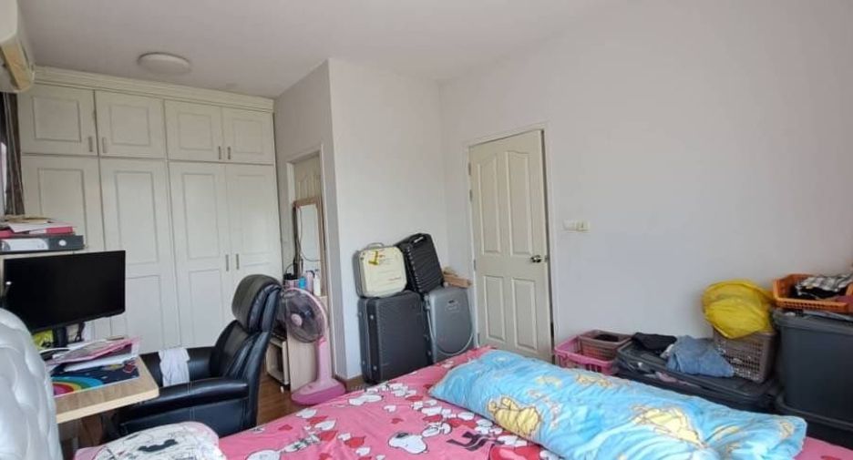 For sale 3 bedrooms house in Lam Luk Ka, Pathum Thani