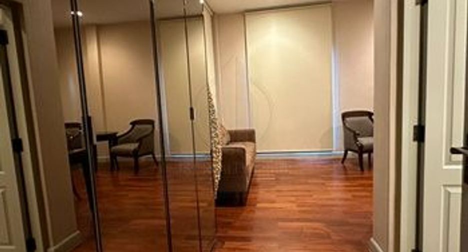 Haus zur Miete und zum Kauf mit 5 Zimmer in Khan Na Yao, Bangkok