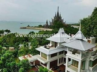 For sale 5 Beds villa in Central Pattaya, Pattaya