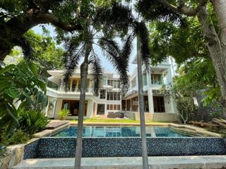 For rent and for sale 5 bed villa in Bang Lamung, Chonburi