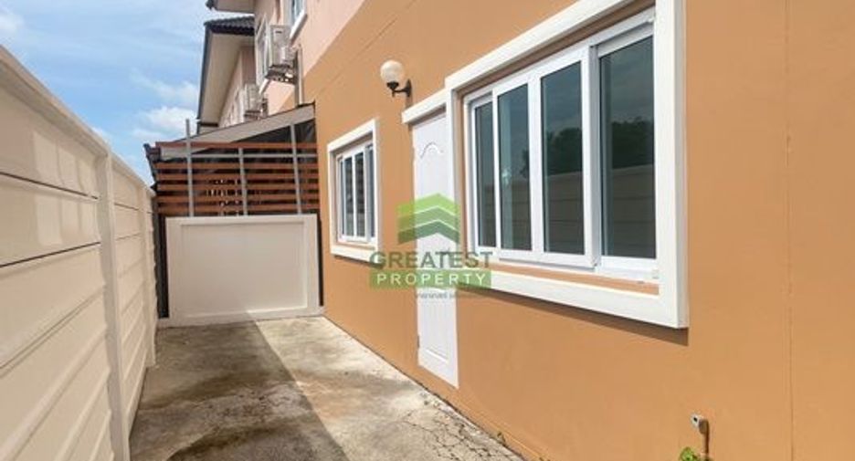 For sale 3 bedrooms house in Thanyaburi, Pathum Thani
