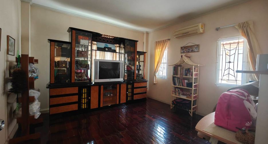 Продажа 4 спальни дом в Пращет, Бангкок