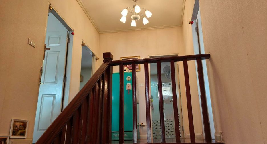 Продажа 4 спальни дом в Пращет, Бангкок