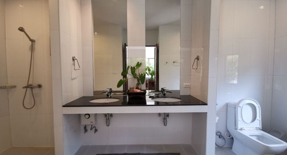 For rent and for sale 3 bedrooms villa in Thalang, Phuket