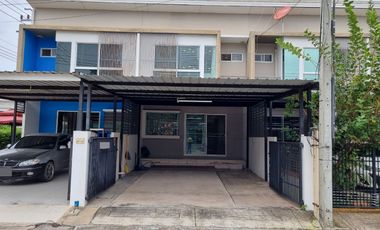 For sale 2 bedrooms townhouse in Bang Phli, Samut Prakan