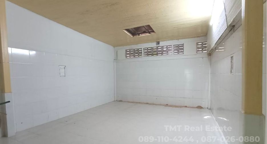 Local comercial en venta de 2 habitaciones en Bang Khun Thian, Bangkok