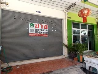 For sale 2 bedrooms retail Space in Bang Khun Thian, Bangkok