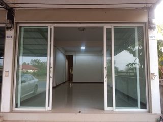 For sale 1 Beds retail Space in Mueang Chaiyaphum, Chaiyaphum
