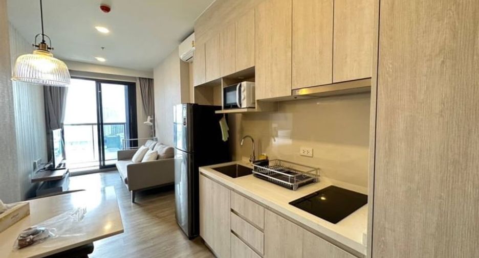 For rent and for sale 1 bed condo in Si Racha, Chonburi