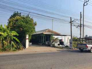 For sale warehouse in Khlong Sam Wa, Bangkok