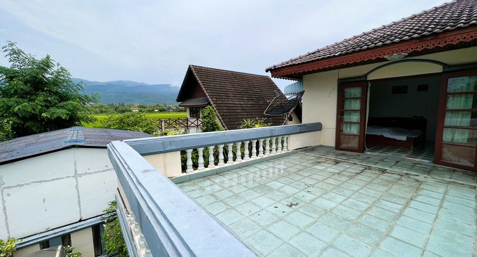 For sale 5 bedrooms house in Mueang Chiang Mai, Chiang Mai