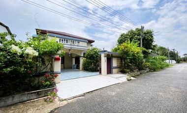 For sale 5 bedrooms house in Mueang Chiang Mai, Chiang Mai