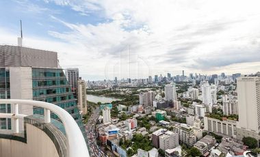 出售 4 卧室 公寓 在 Khlong Toei, 曼谷
