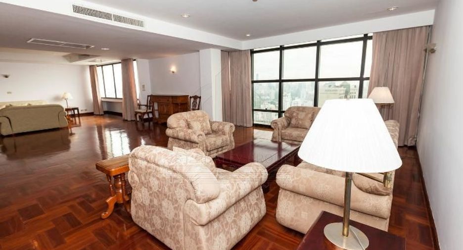 For sale 4 bedrooms condo in Khlong Toei, Bangkok