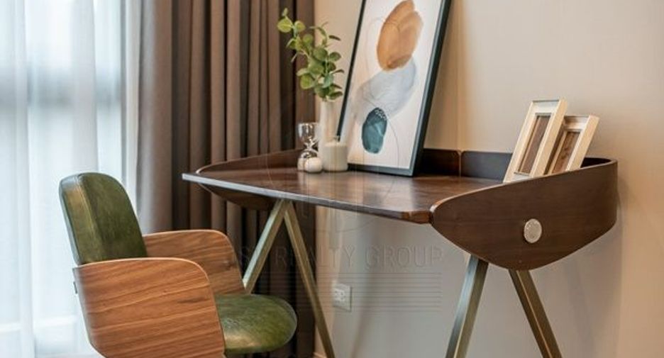 For rent and for sale 2 bedrooms condo in Pathum Wan, Bangkok