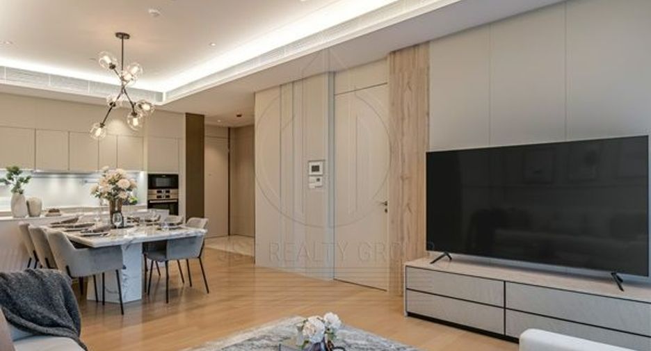 For rent and for sale 2 bedrooms condo in Pathum Wan, Bangkok