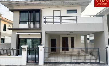 For sale 3 bedrooms house in Si Racha, Chonburi
