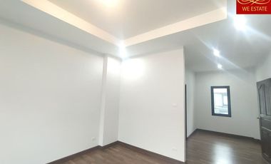 For sale 3 bedrooms house in Si Racha, Chonburi