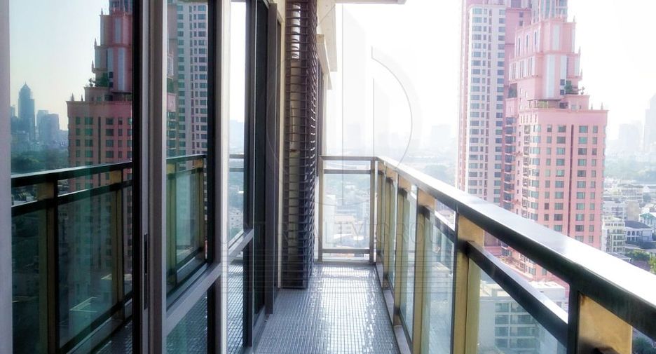 À louer 2 chambres condo à Khlong Toei, Bangkok