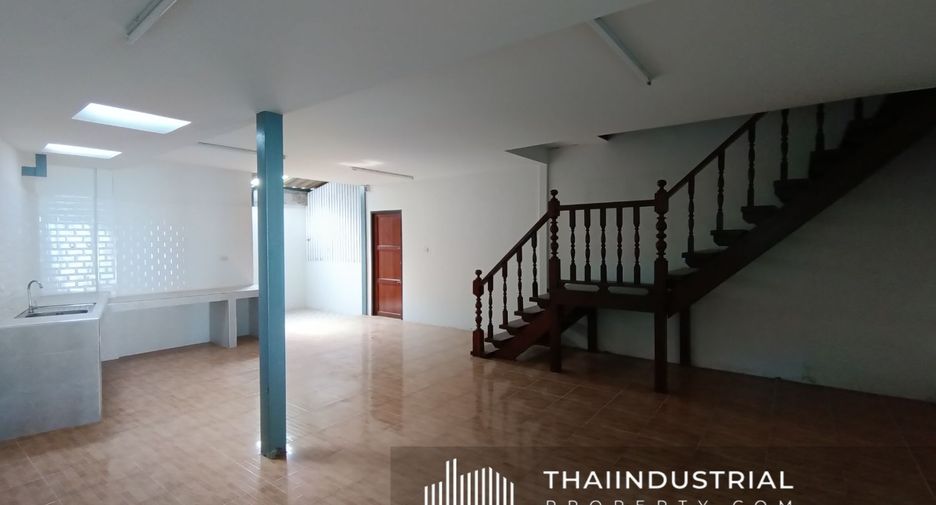 À louer entrepôt à Mueang Chon Buri, Chonburi