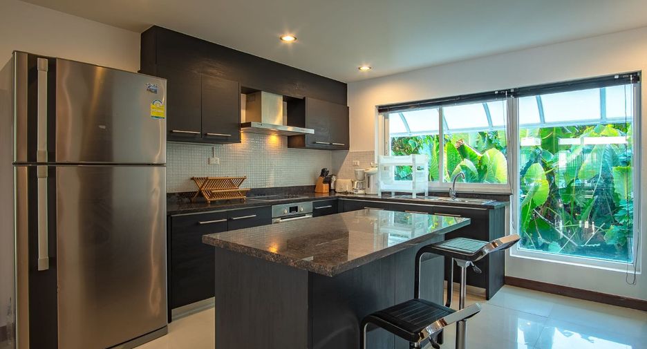 For rent studio townhouse in Mueang Phuket, Phuket
