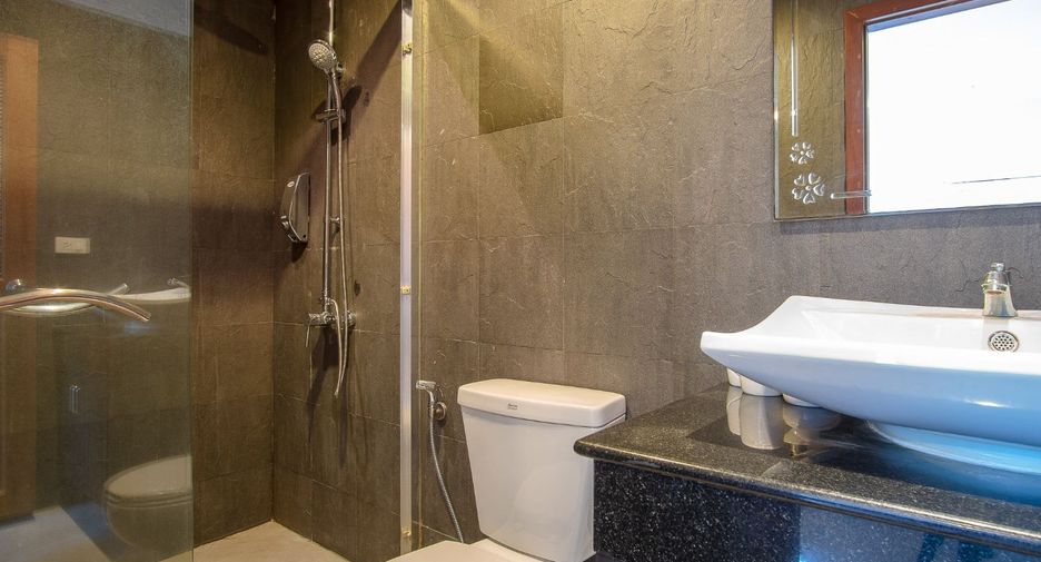 For rent studio townhouse in Mueang Phuket, Phuket