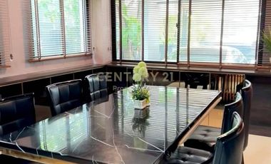 For rent 3 ベッドルーム townhouse in Saphan Sung, Bangkok