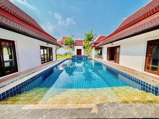 For rent 6 Beds villa in Bang Lamung, Chonburi
