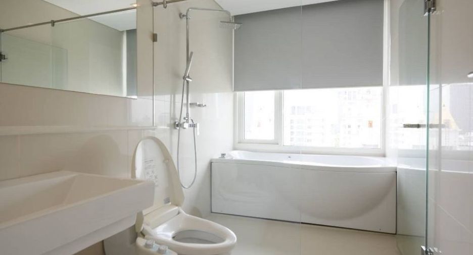 Condo en venta de 2 habitaciones en Watthana, Bangkok