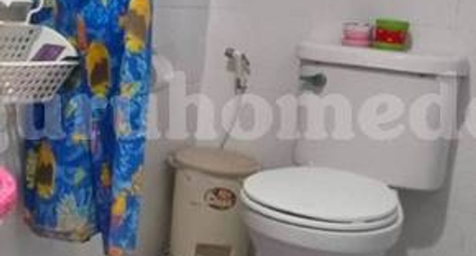 For sale 3 bed townhouse in Mueang Suphanburi, Suphan Buri