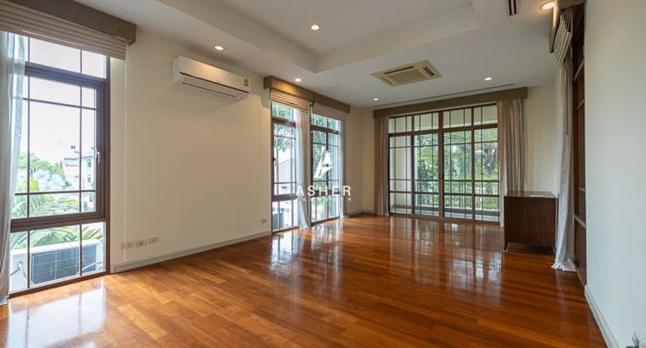 出租 4 卧室 独立屋 在 Watthana, 曼谷