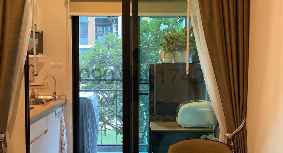 For sale 1 bed condo in Lat Krabang, Bangkok