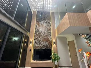 出租 和 出售 3 卧室 联排别墅 在 Wang Thong Lang, 曼谷