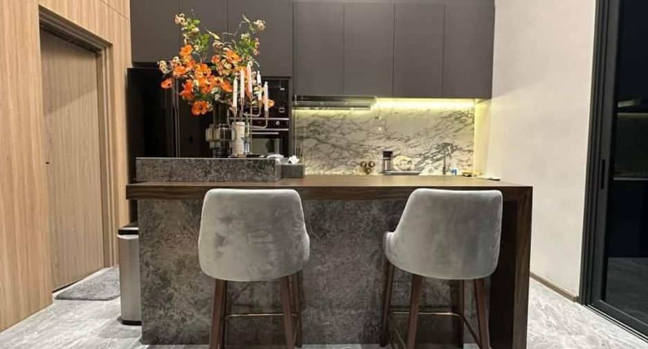 For rent and for sale 3 bedrooms townhouse in Wang Thonglang, Bangkok