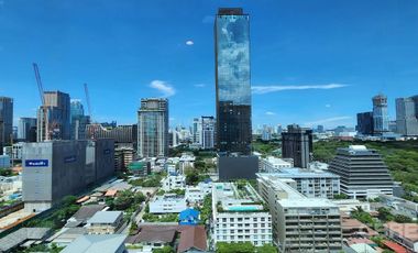 For sale 3 bedrooms condo in Pathum Wan, Bangkok