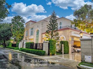 For sale 5 Beds house in Taling Chan, Bangkok