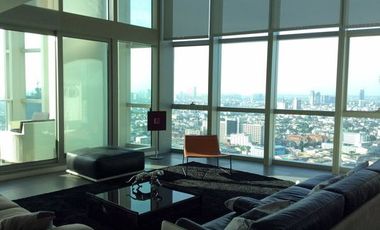 For sale 4 bed condo in Sathon, Bangkok