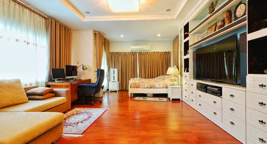 For sale 4 bedrooms house in Bang Kruai, Nonthaburi
