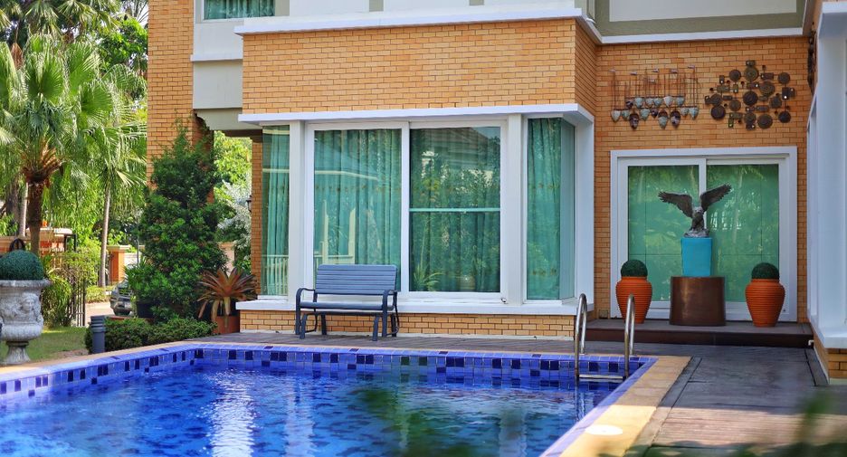 For sale 4 bedrooms house in Bang Kruai, Nonthaburi