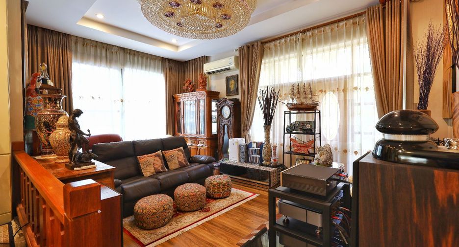 For sale 4 bedrooms house in Bang Kruai, Nonthaburi