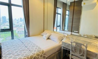 À louer 2 chambres condo à Phra Khanong, Bangkok