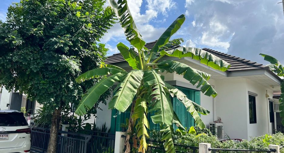 For sale 3 bedrooms house in Pluak Daeng, Rayong
