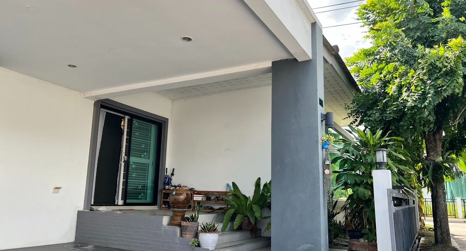 For sale 3 bedrooms house in Pluak Daeng, Rayong