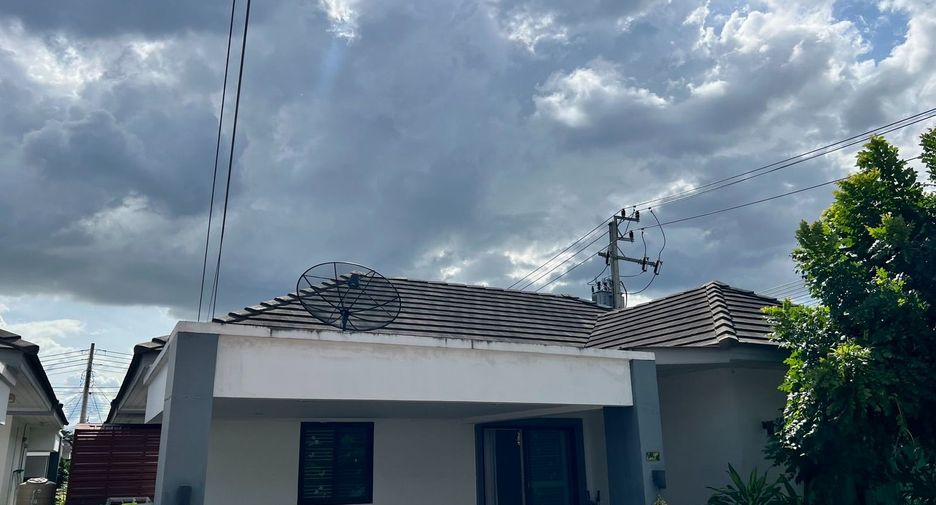 For sale 3 bedrooms house in Pluak Daeng, Rayong