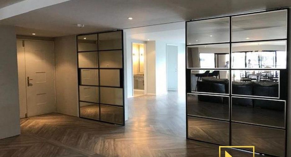 Apartamento en alquiler de 4 habitaciones en Khlong Toei, Bangkok