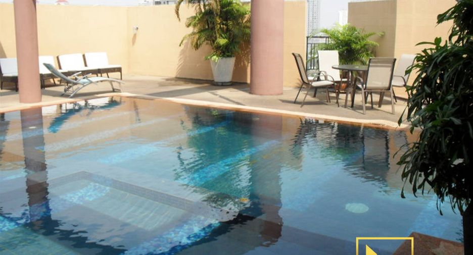 Apartamento en alquiler de 4 habitaciones en Khlong Toei, Bangkok