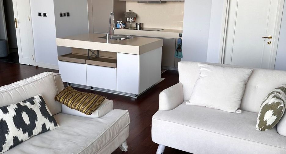For rent 2 ベッドルーム condo in Khlong Toei, Bangkok